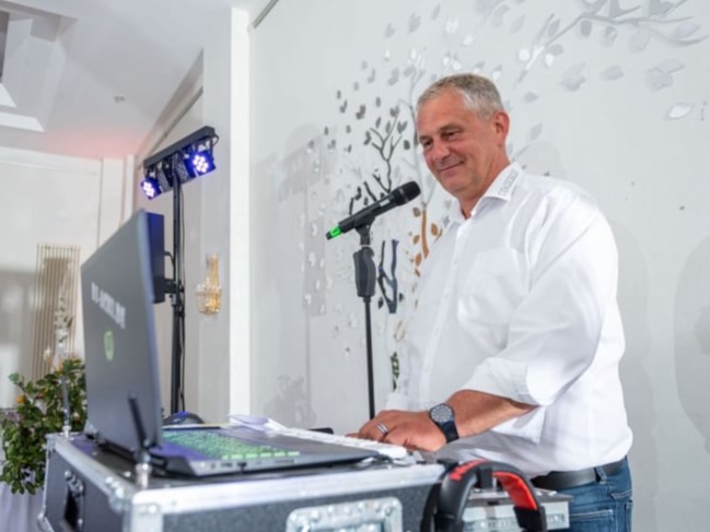 Event & Hochzeits DJ Acki